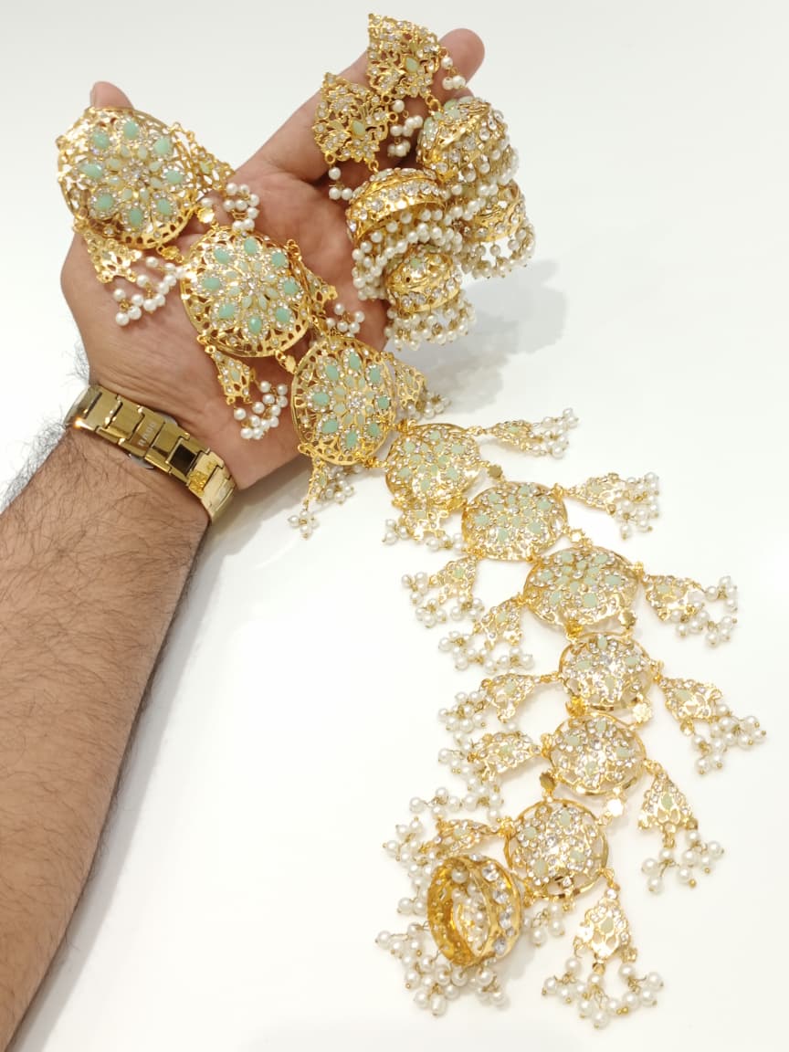 Bridal Kundan Paranda Set - Emerald Green