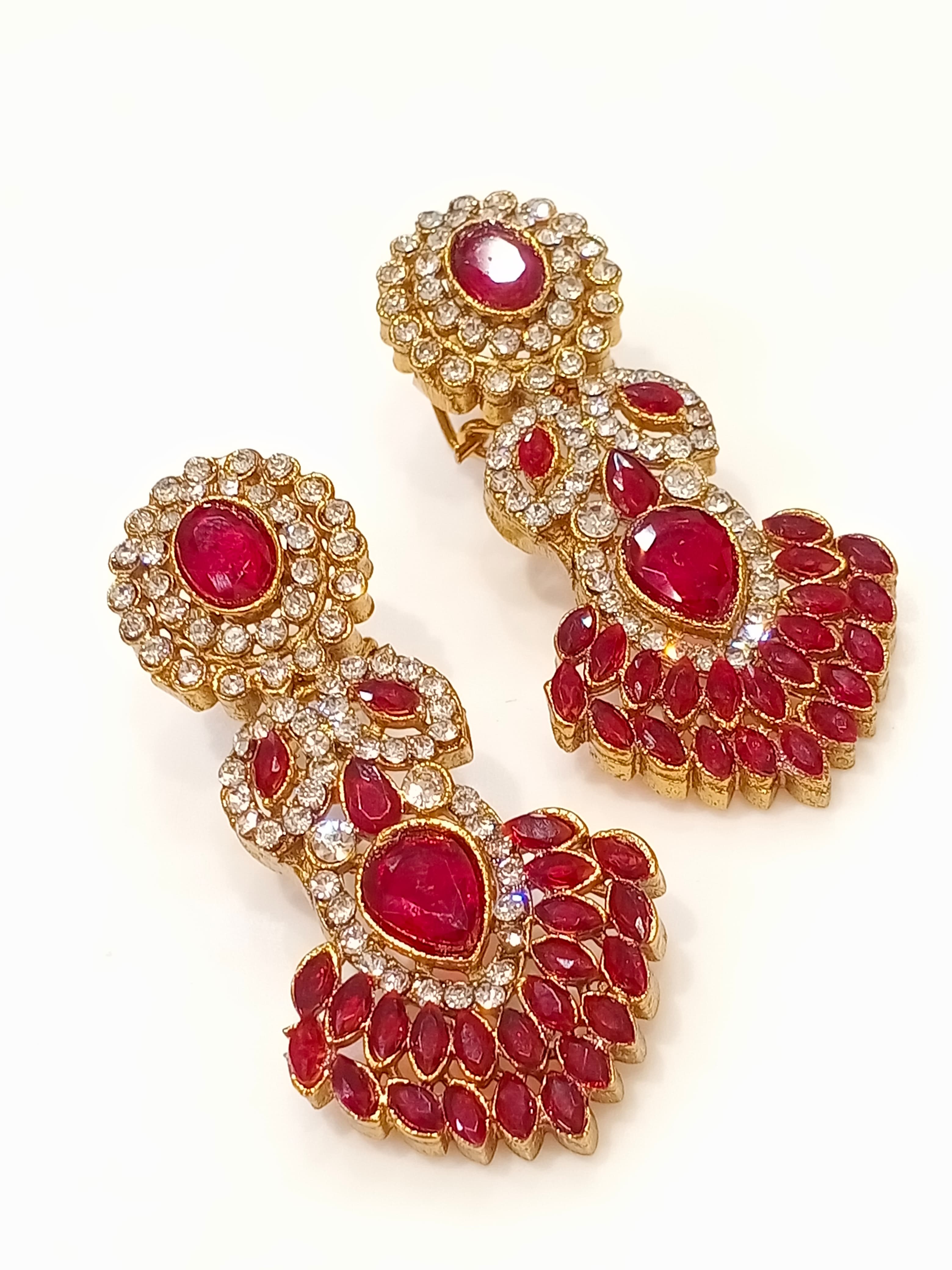 Zircon Earring Studs – Black